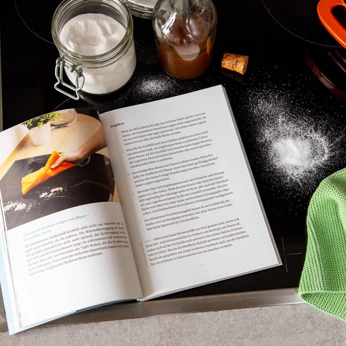 Backbuch, Küche, Küchenausstattung, Rezepte, Kochbuch